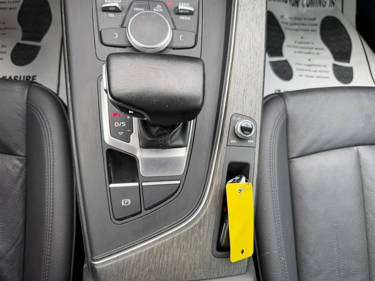 Audi A4 2.0T Premium Sedan 2017
