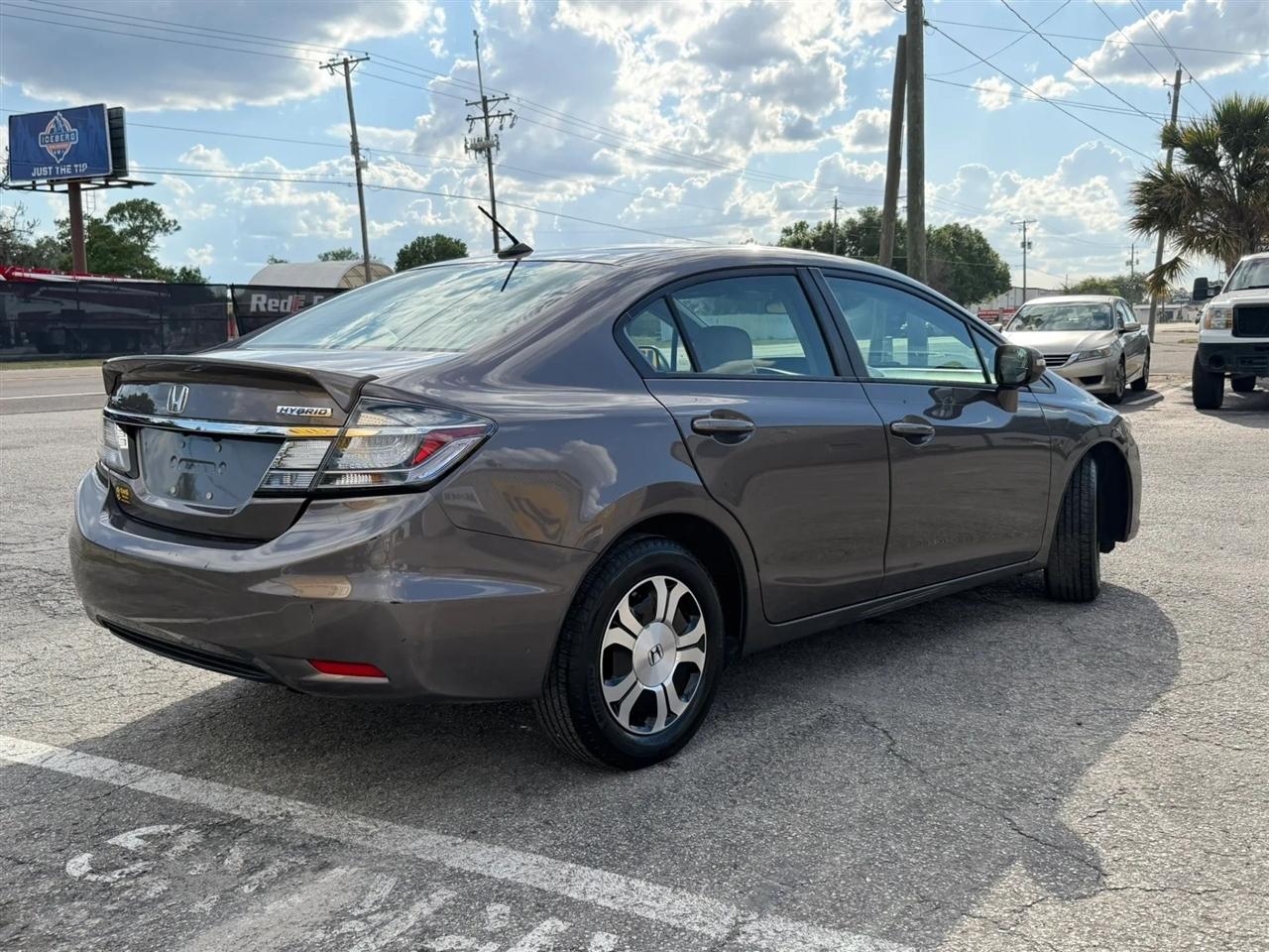 Honda Civic Hybrid CVT AT-PZEV with Navigation 2013