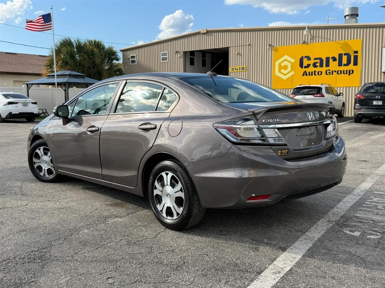 Honda Civic Hybrid CVT AT-PZEV with Navigation 2013