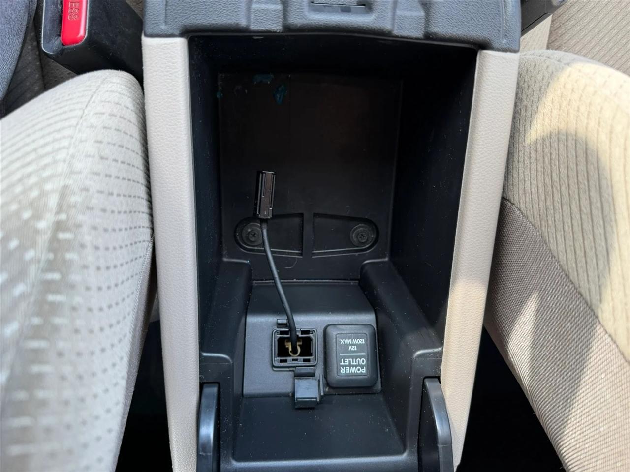 Honda Civic Hybrid CVT AT-PZEV with Navigation 2013