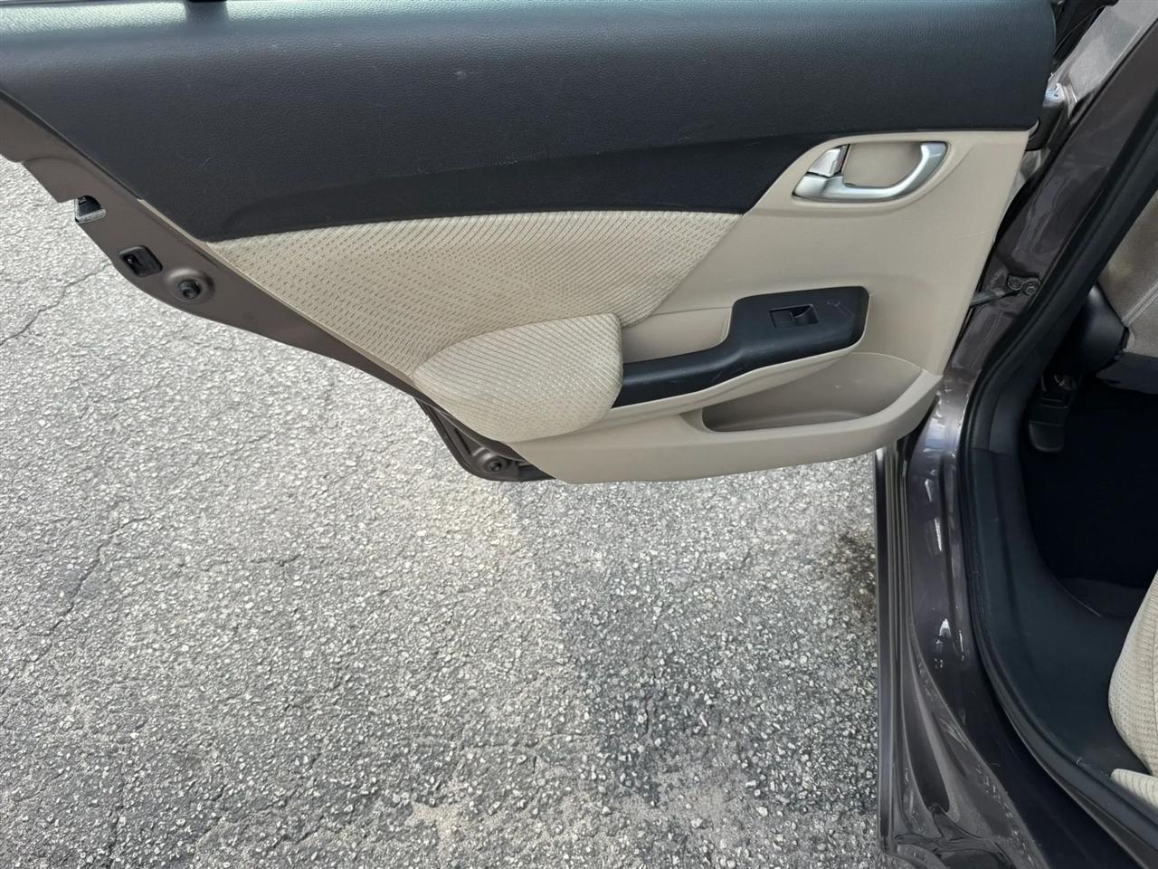 Honda Civic Hybrid CVT AT-PZEV with Navigation 2013