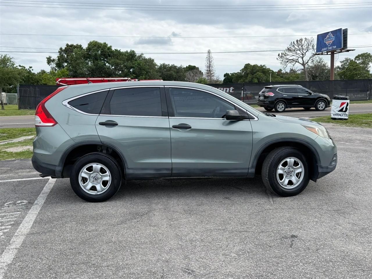 Honda CR-V LX 2WD 5-Speed AT 2012