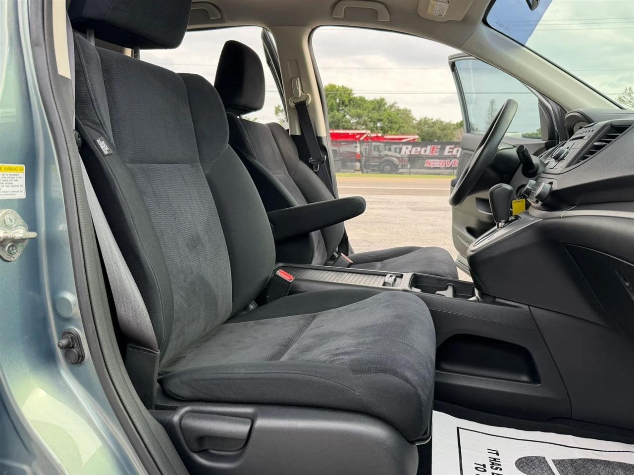 Honda CR-V LX 2WD 5-Speed AT 2012