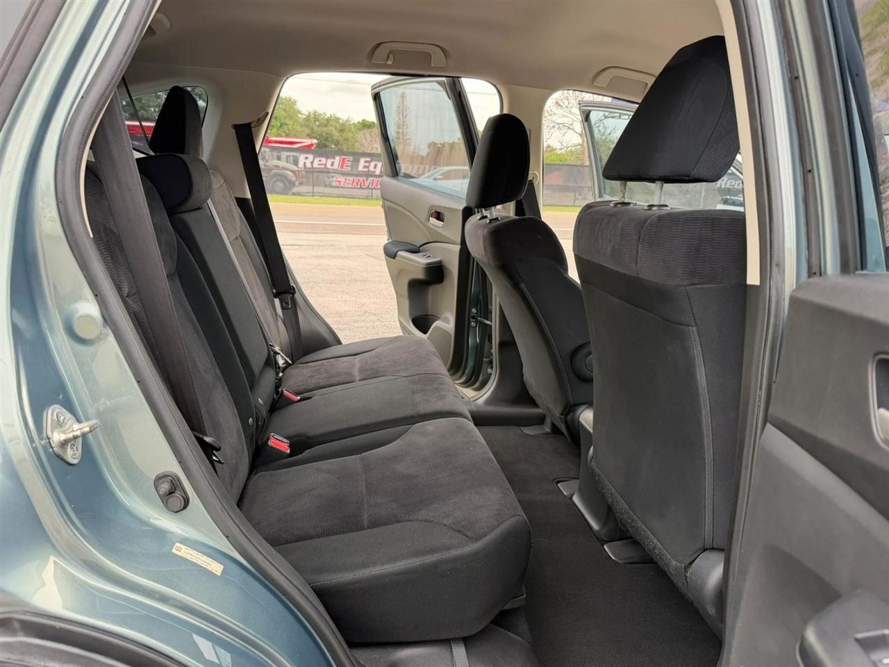 Honda CR-V LX 2WD 5-Speed AT 2012