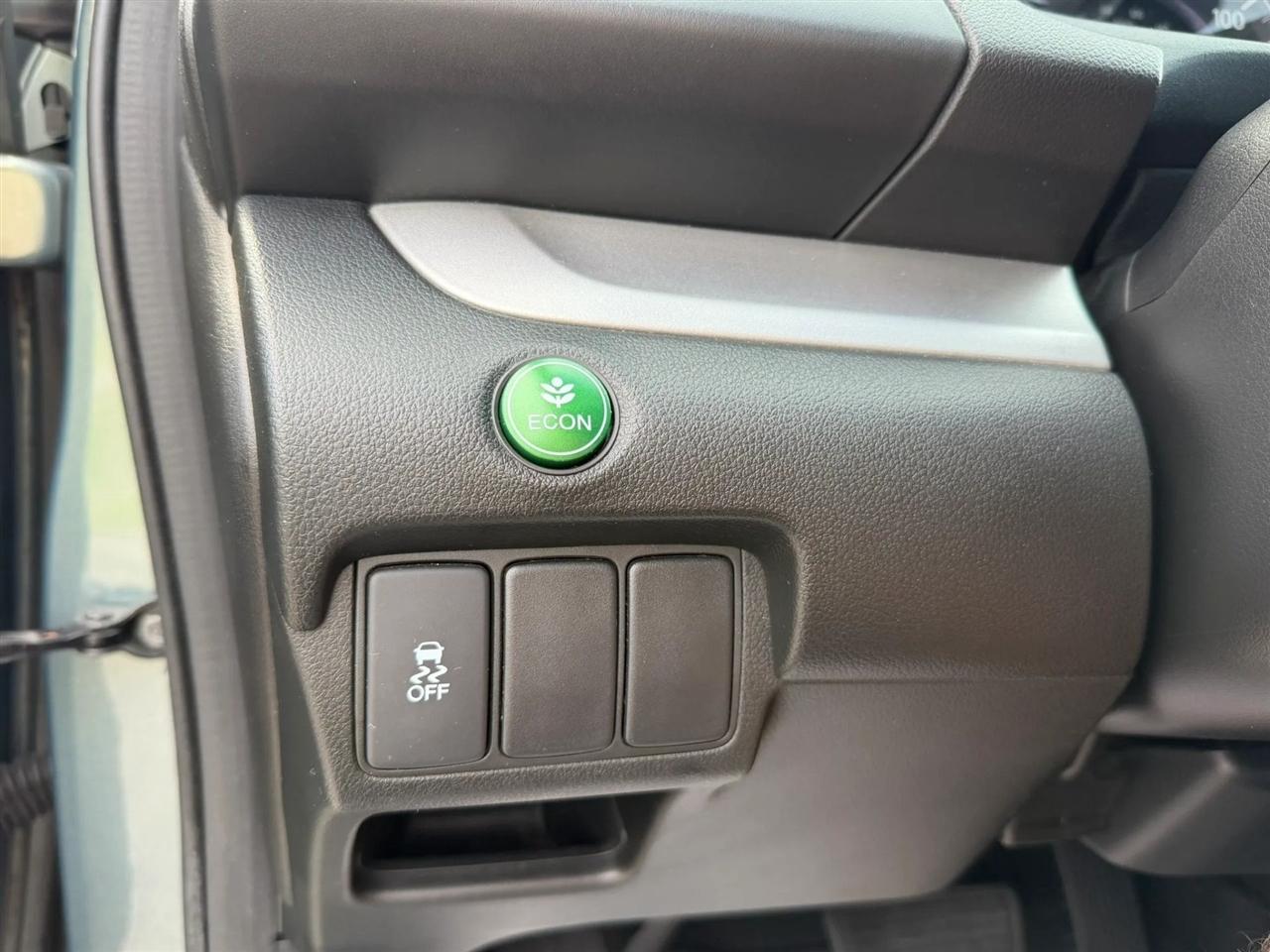 Honda CR-V LX 2WD 5-Speed AT 2012