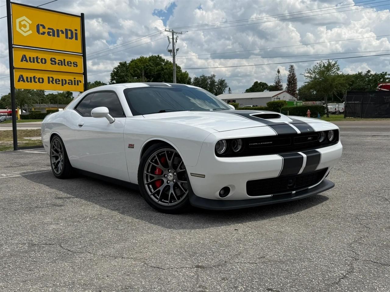 2016 Dodge Challenger SRT 392