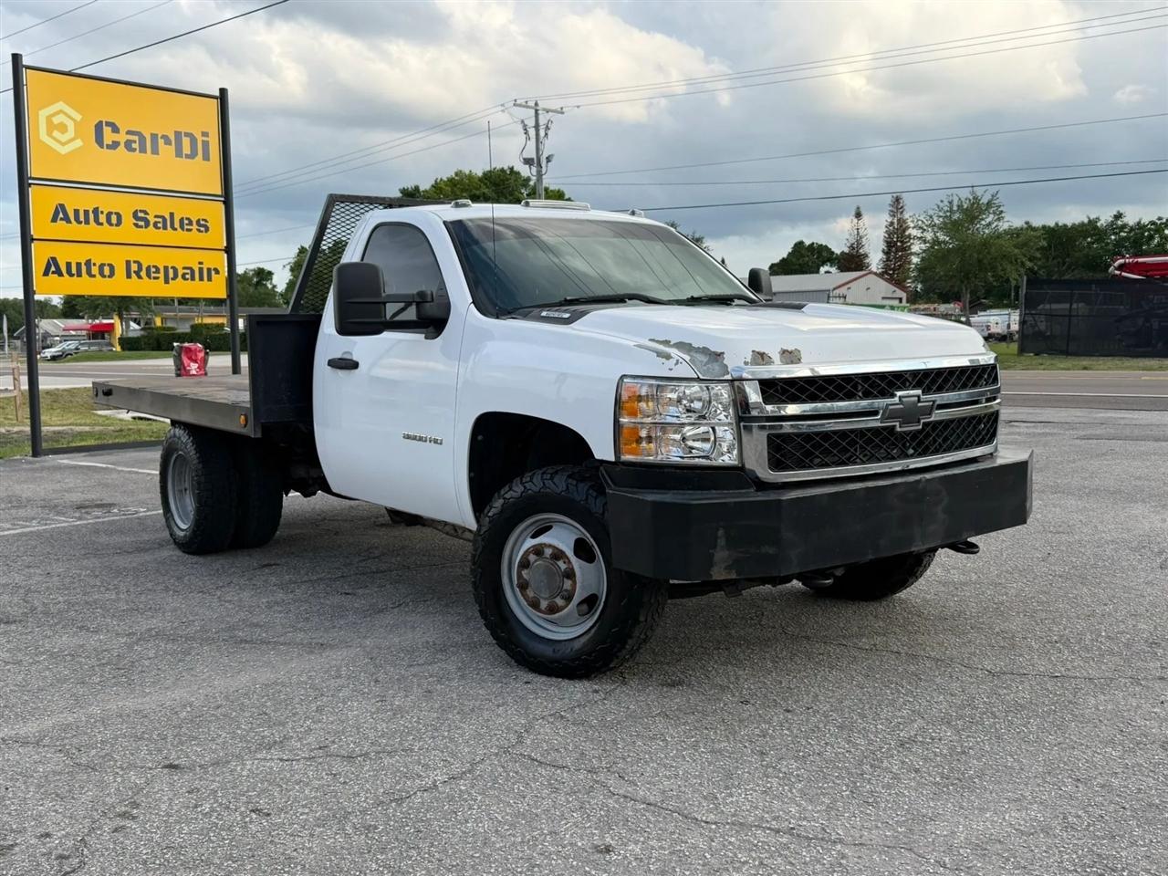 Chevrolet Silverado 3500HD Work Truck Long Box 4WD 2011