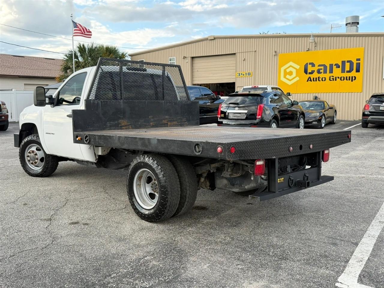 Chevrolet Silverado 3500HD Work Truck Long Box 4WD 2011