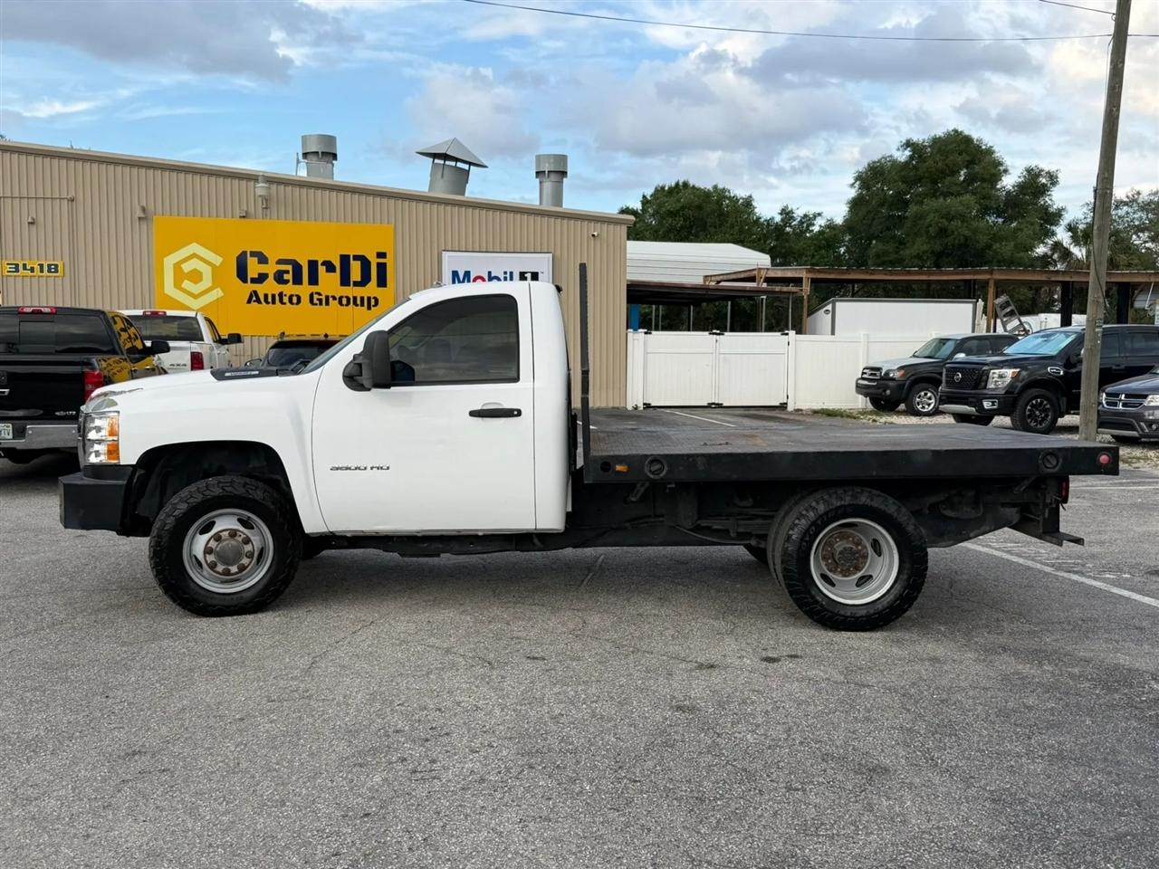 Chevrolet Silverado 3500HD Work Truck Long Box 4WD 2011