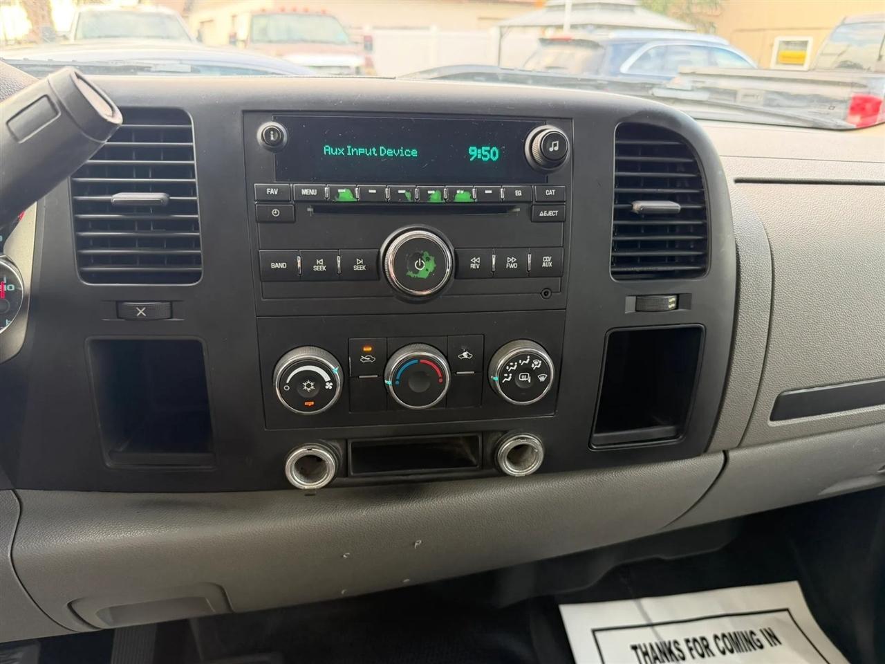 Chevrolet Silverado 3500HD Work Truck Long Box 4WD 2011