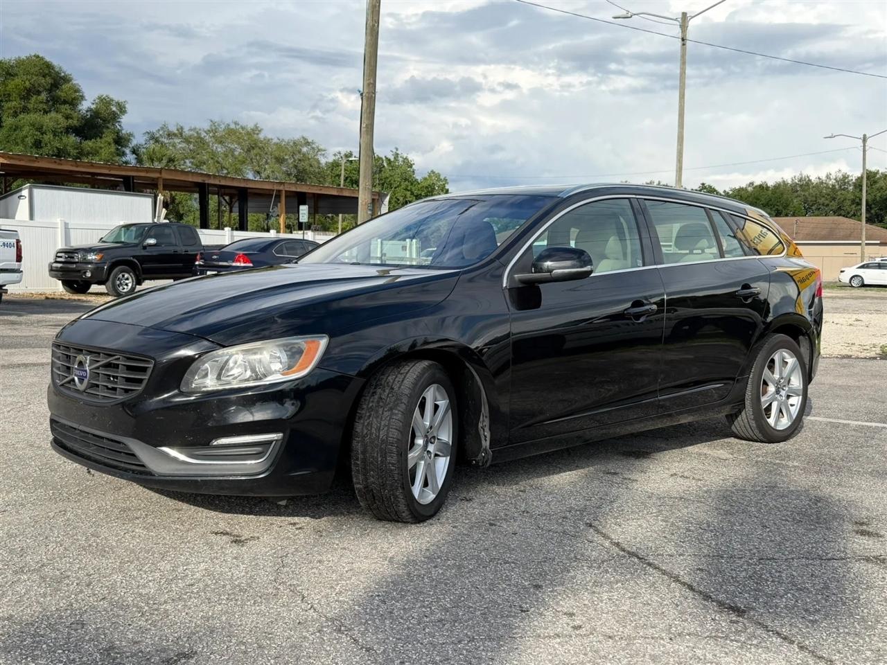 Volvo V60 T5 Premier FWD 2017