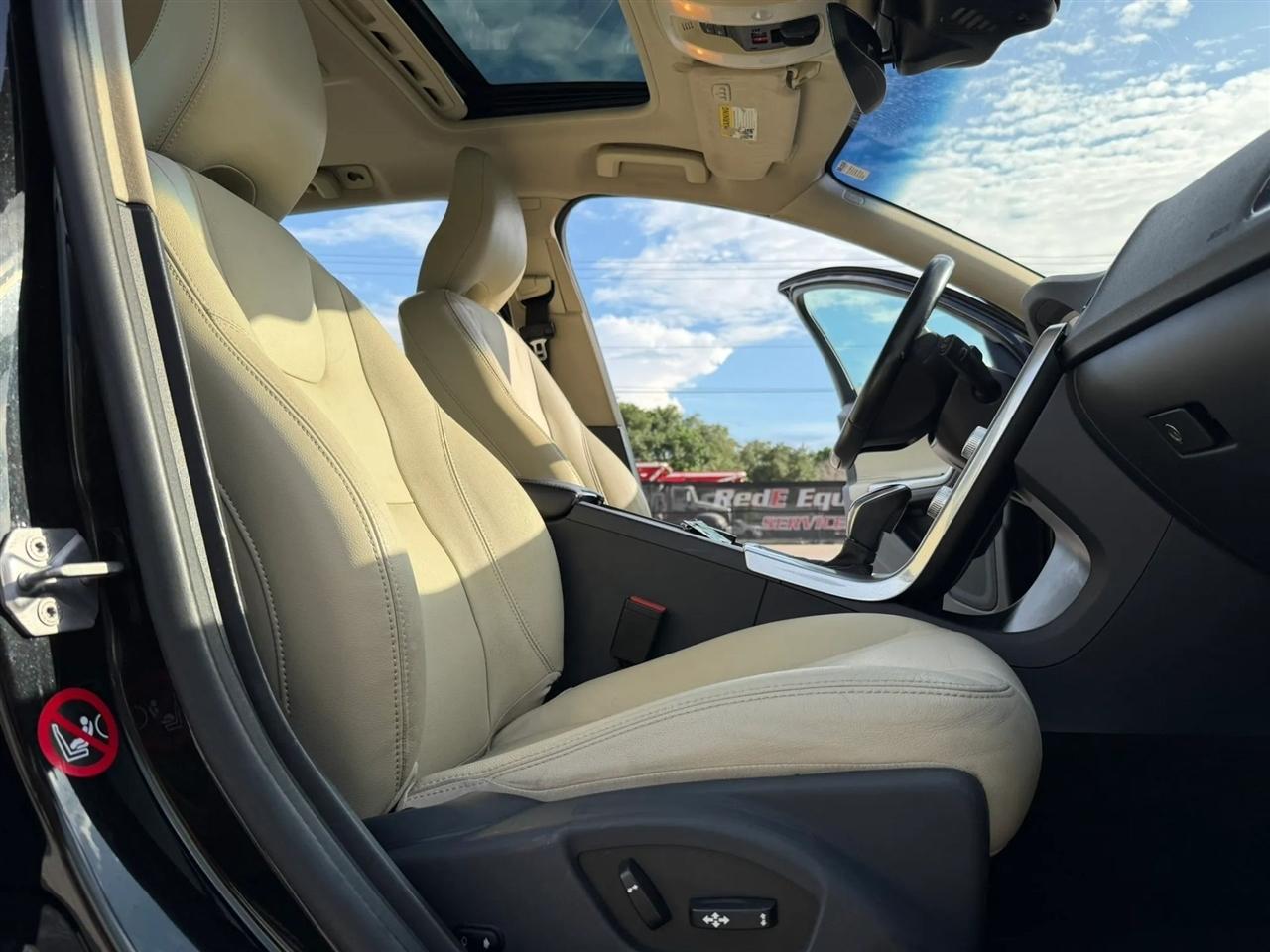 Volvo V60 T5 Premier FWD 2017