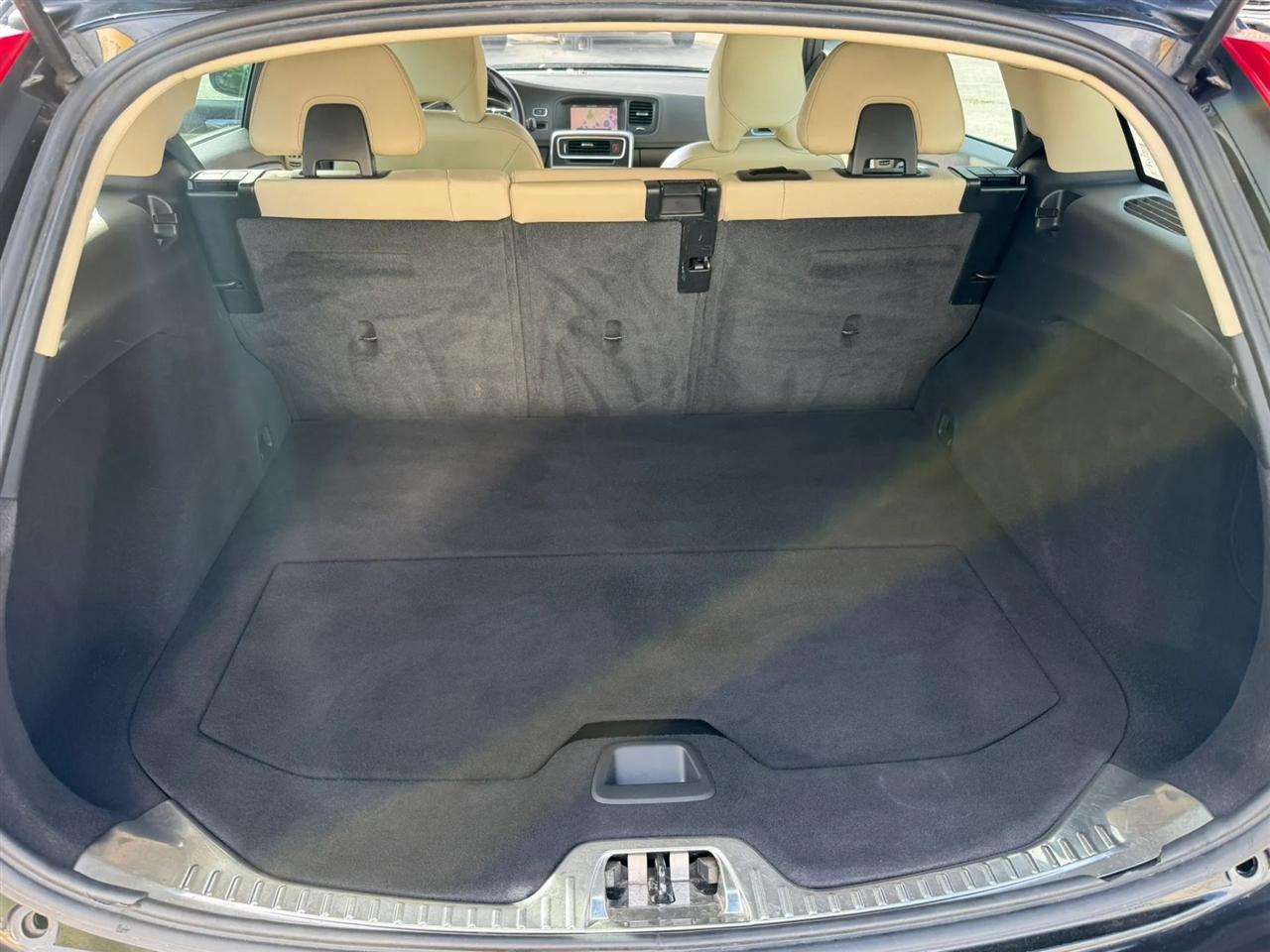 Volvo V60 T5 Premier FWD 2017