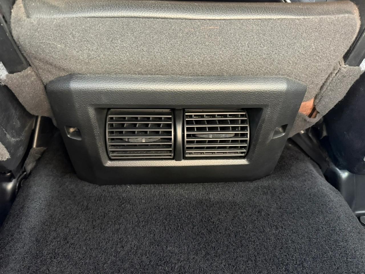 RAM 1500 Tradesman Crew Cab SWB 2WD 2015