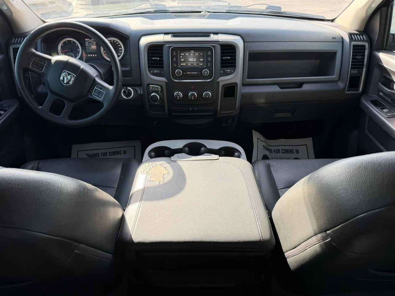 RAM 1500 Tradesman Crew Cab SWB 2WD 2015