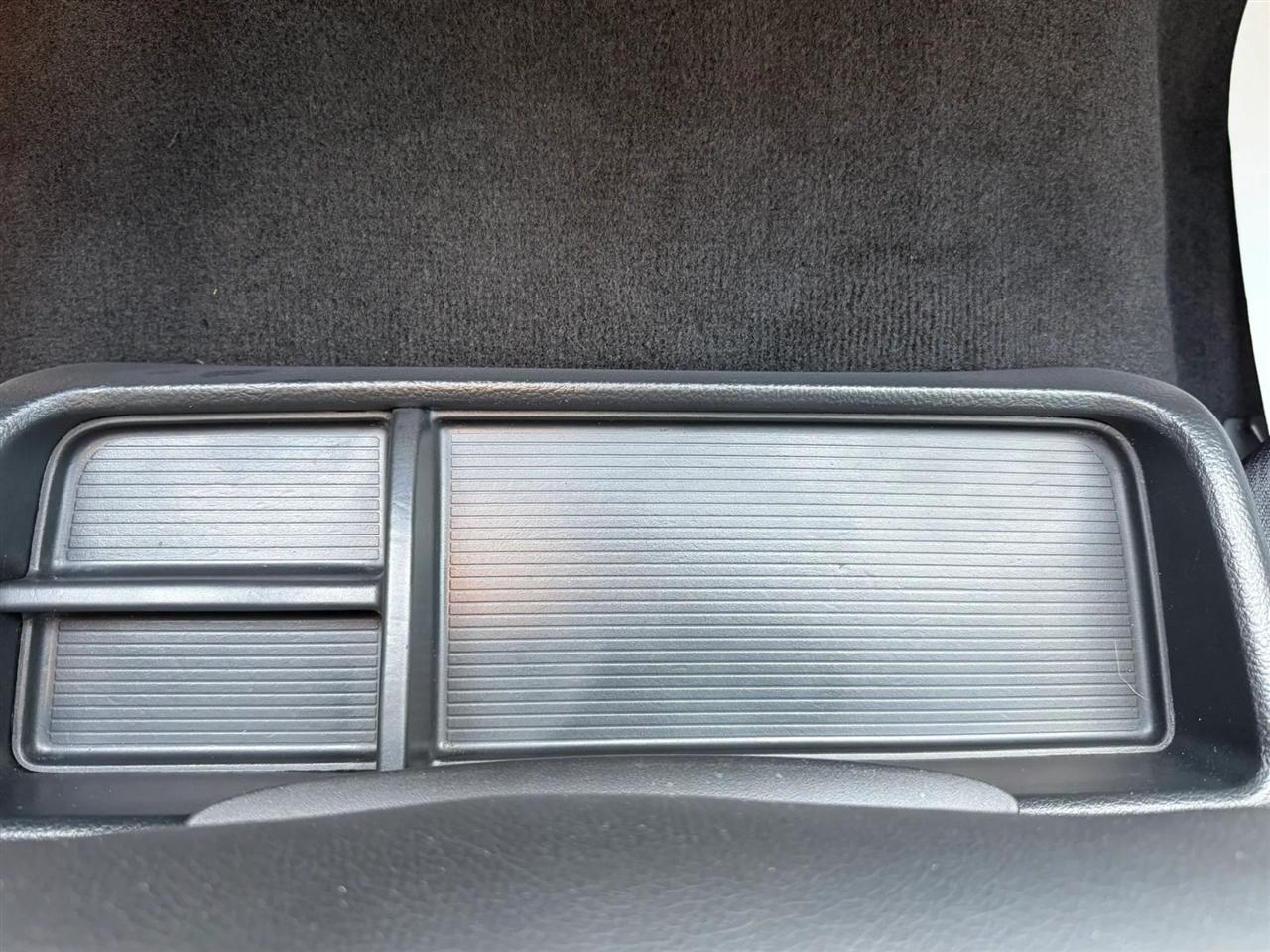 RAM 1500 Tradesman Crew Cab SWB 2WD 2015