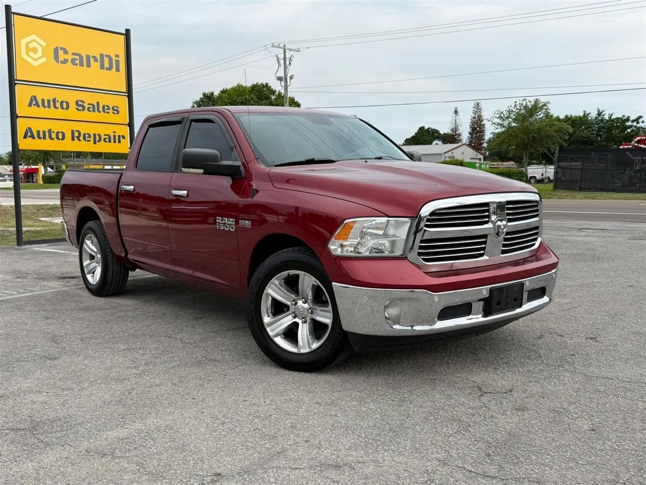 2014 RAM 1500 SLT Crew Cab SWB 2WD