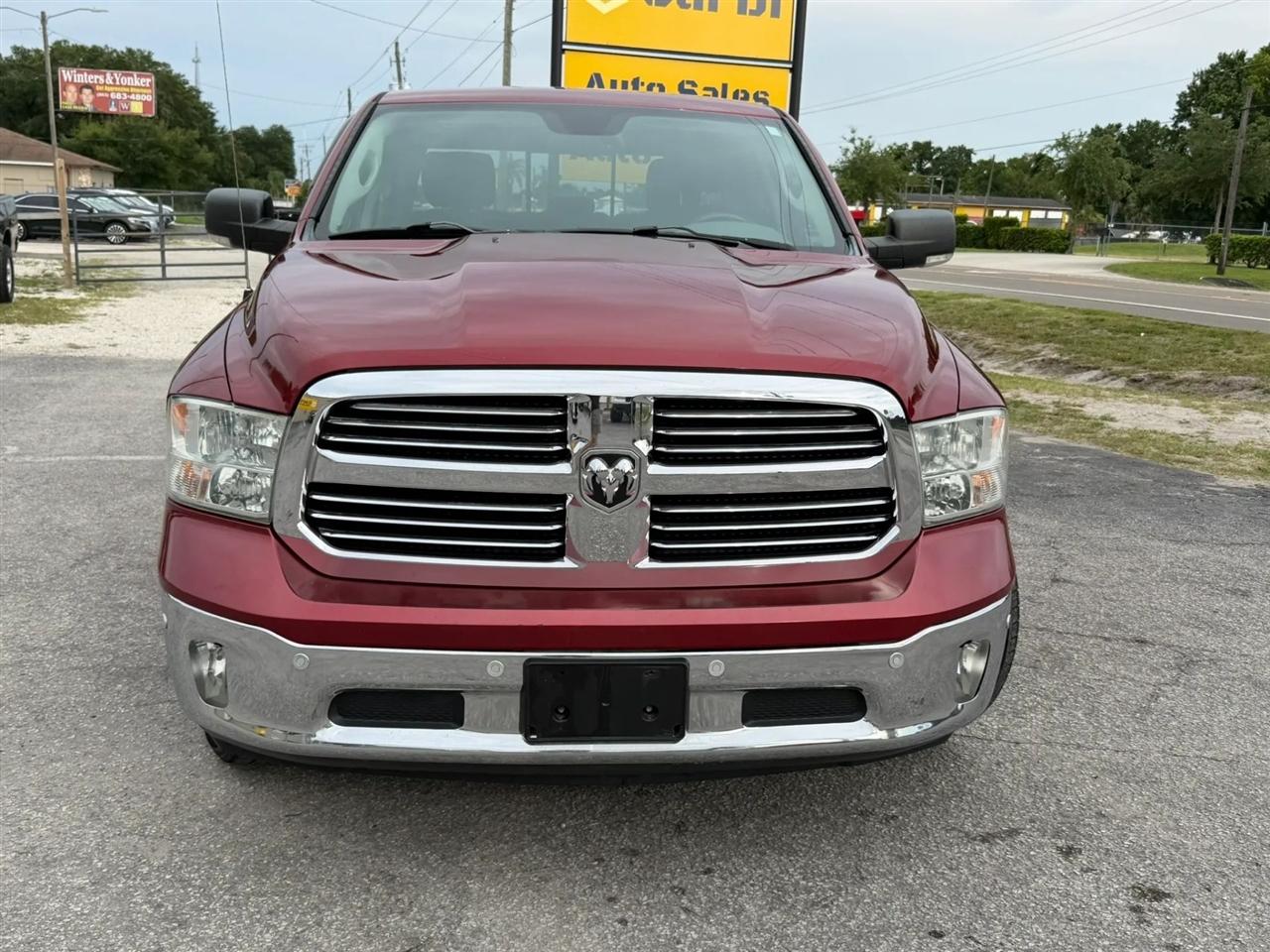 RAM 1500 SLT Crew Cab SWB 2WD 2014