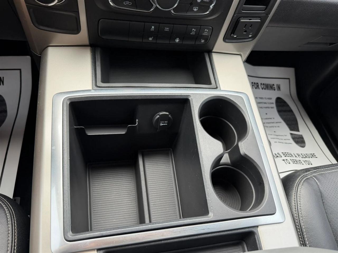 RAM 1500 SLT Crew Cab SWB 2WD 2014