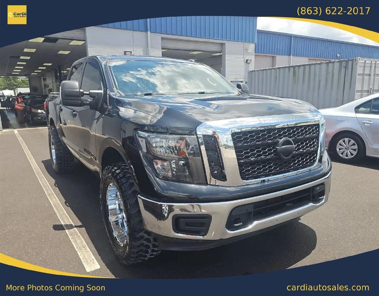 Nissan Titan SV Crew Cab 2WD 2019