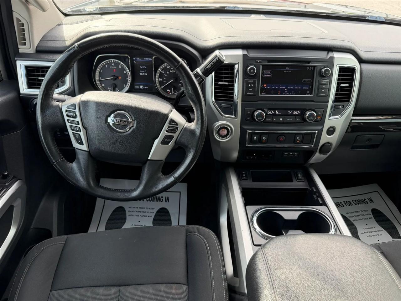 Nissan Titan SV Crew Cab 2WD 2019