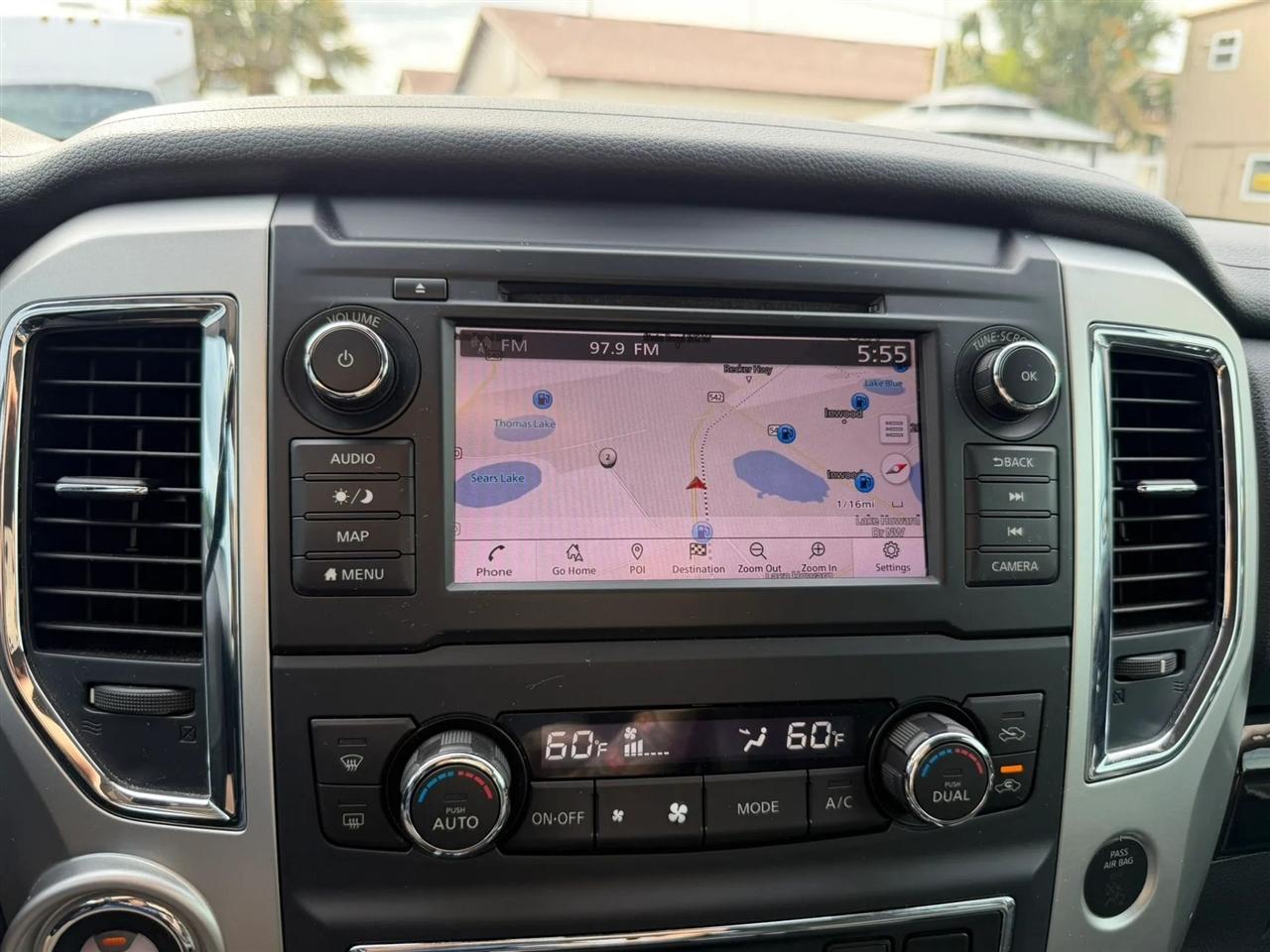 Nissan Titan SV Crew Cab 2WD 2019