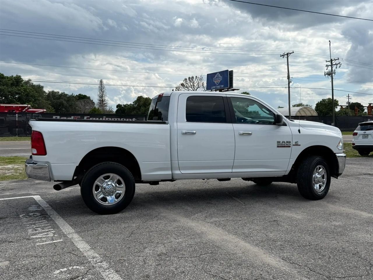 RAM 2500 SLT Crew Cab SWB 4WD 2016
