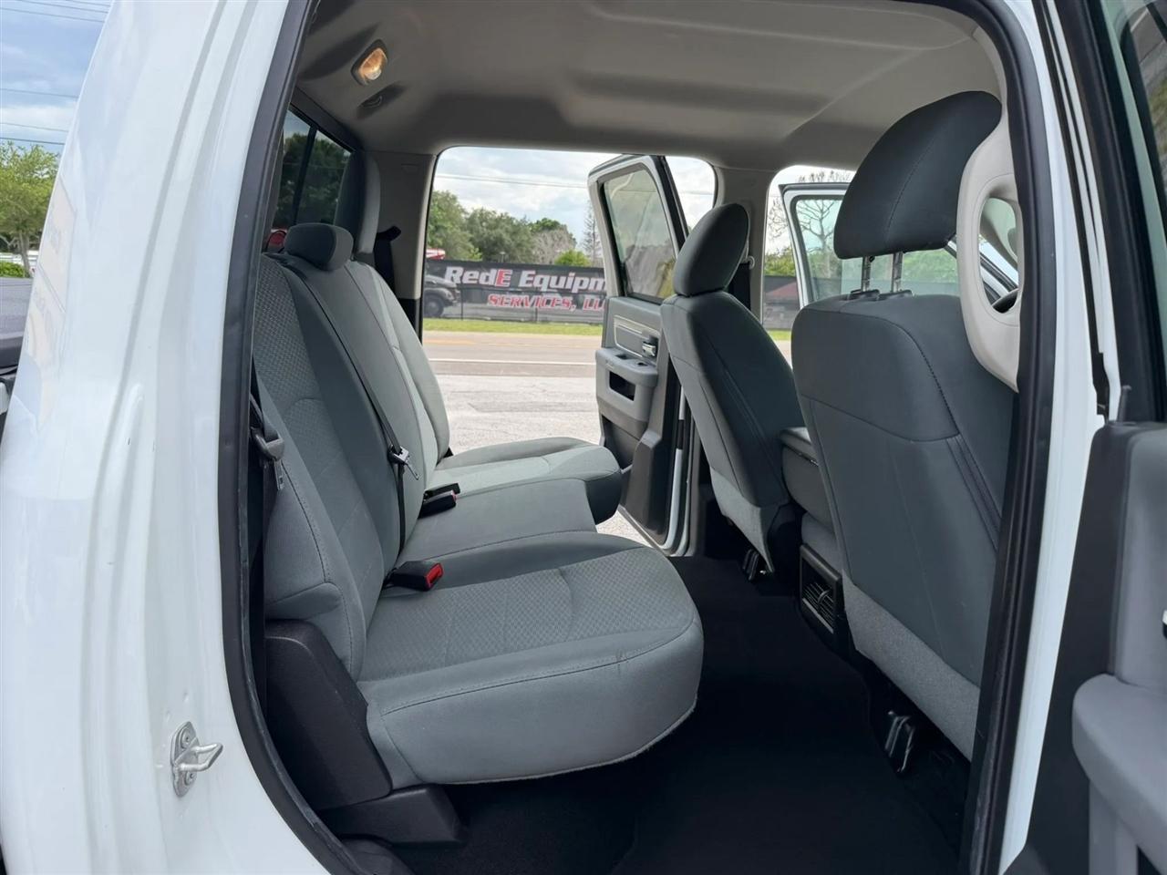 RAM 2500 SLT Crew Cab SWB 4WD 2016