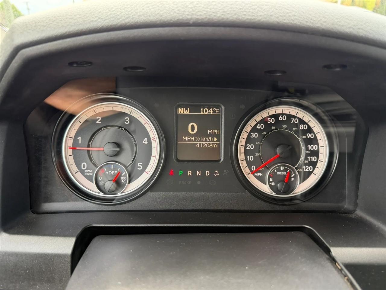 RAM 2500 SLT Crew Cab SWB 4WD 2016