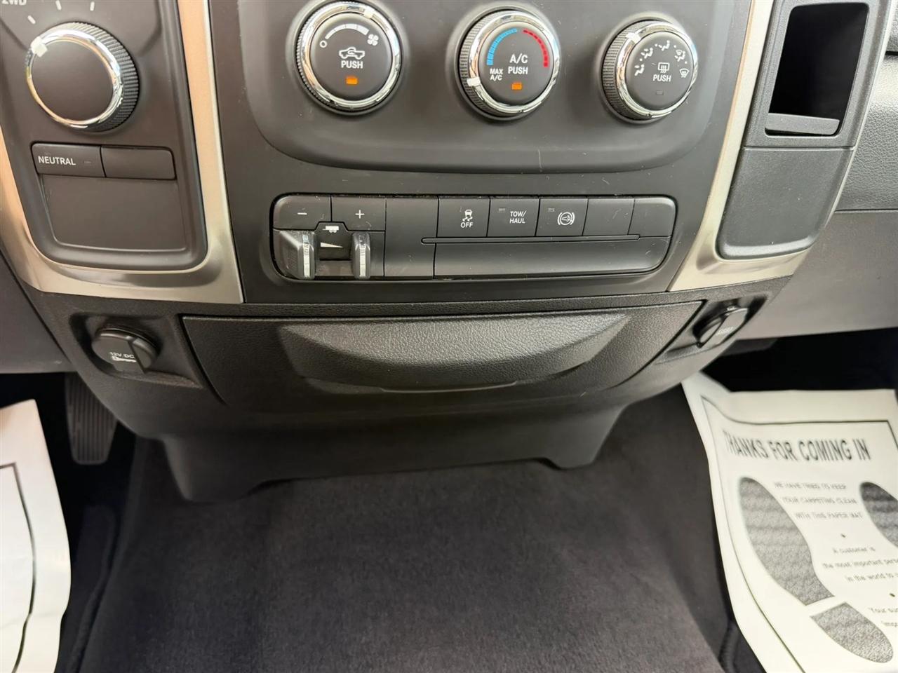 RAM 2500 SLT Crew Cab SWB 4WD 2016