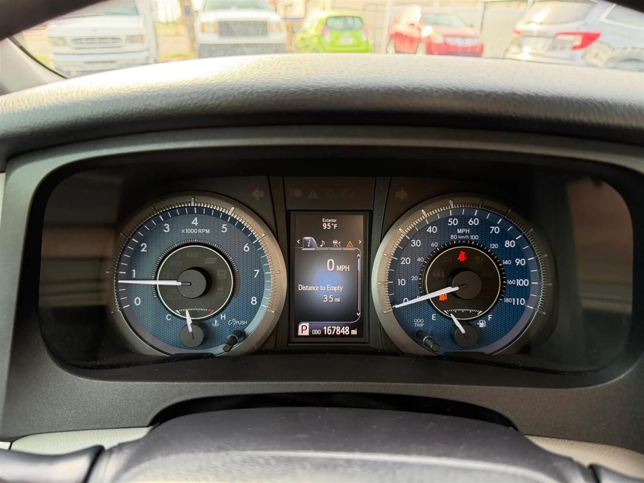 Toyota Sienna LE 8-Passenger 2018