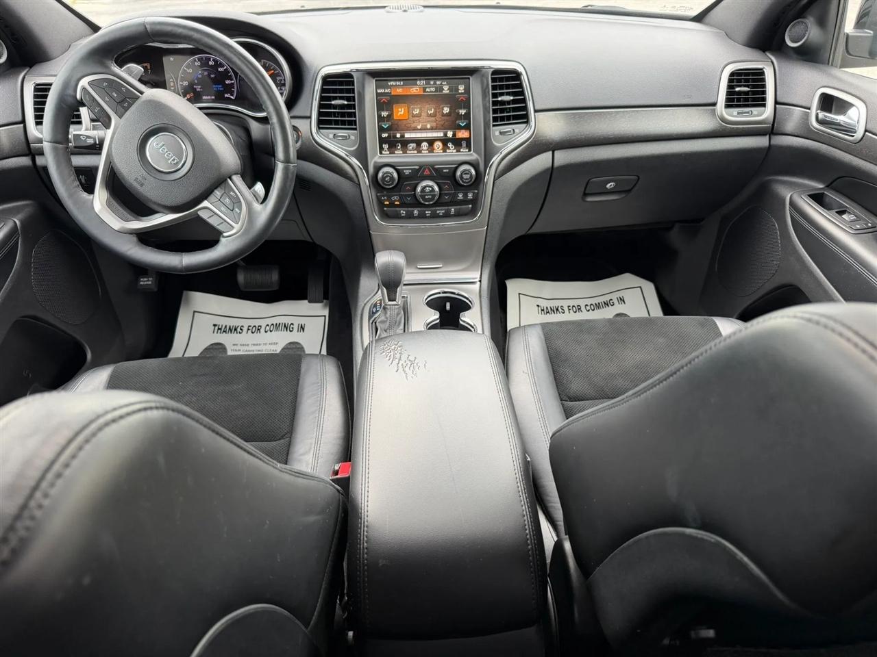 Jeep Grand Cherokee Laredo 2WD 2017