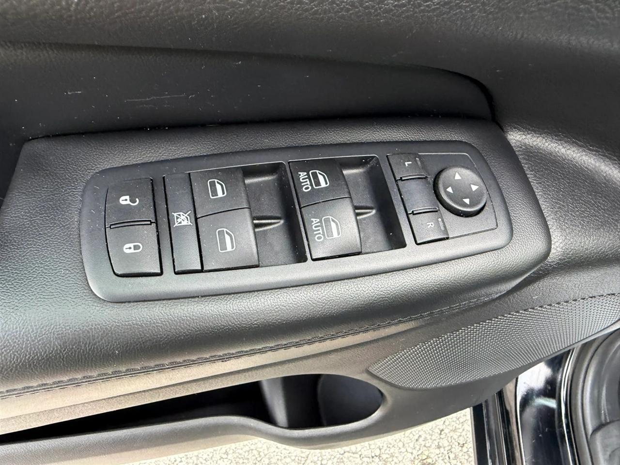 Jeep Grand Cherokee Laredo 2WD 2017