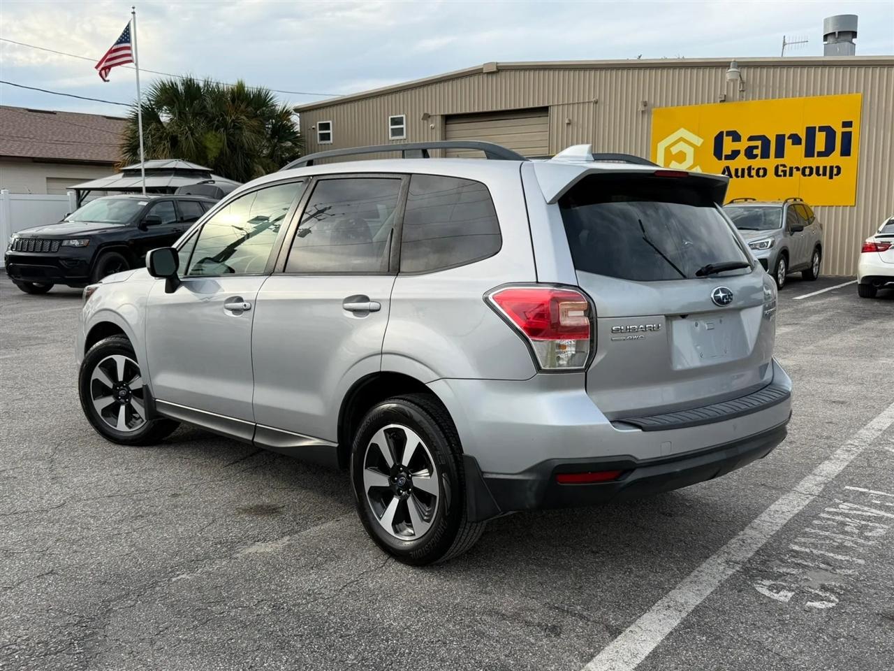 Subaru Forester 2.5i Premium PZEV CVT 2017