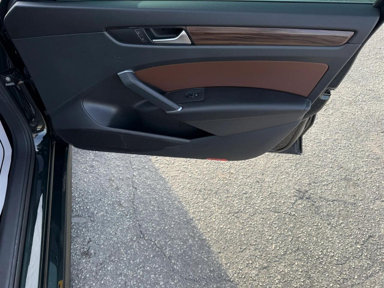 Volkswagen Passat Highline 2022