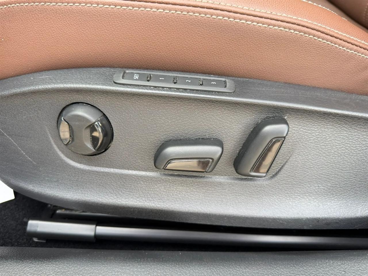 Volkswagen Passat Highline 2022