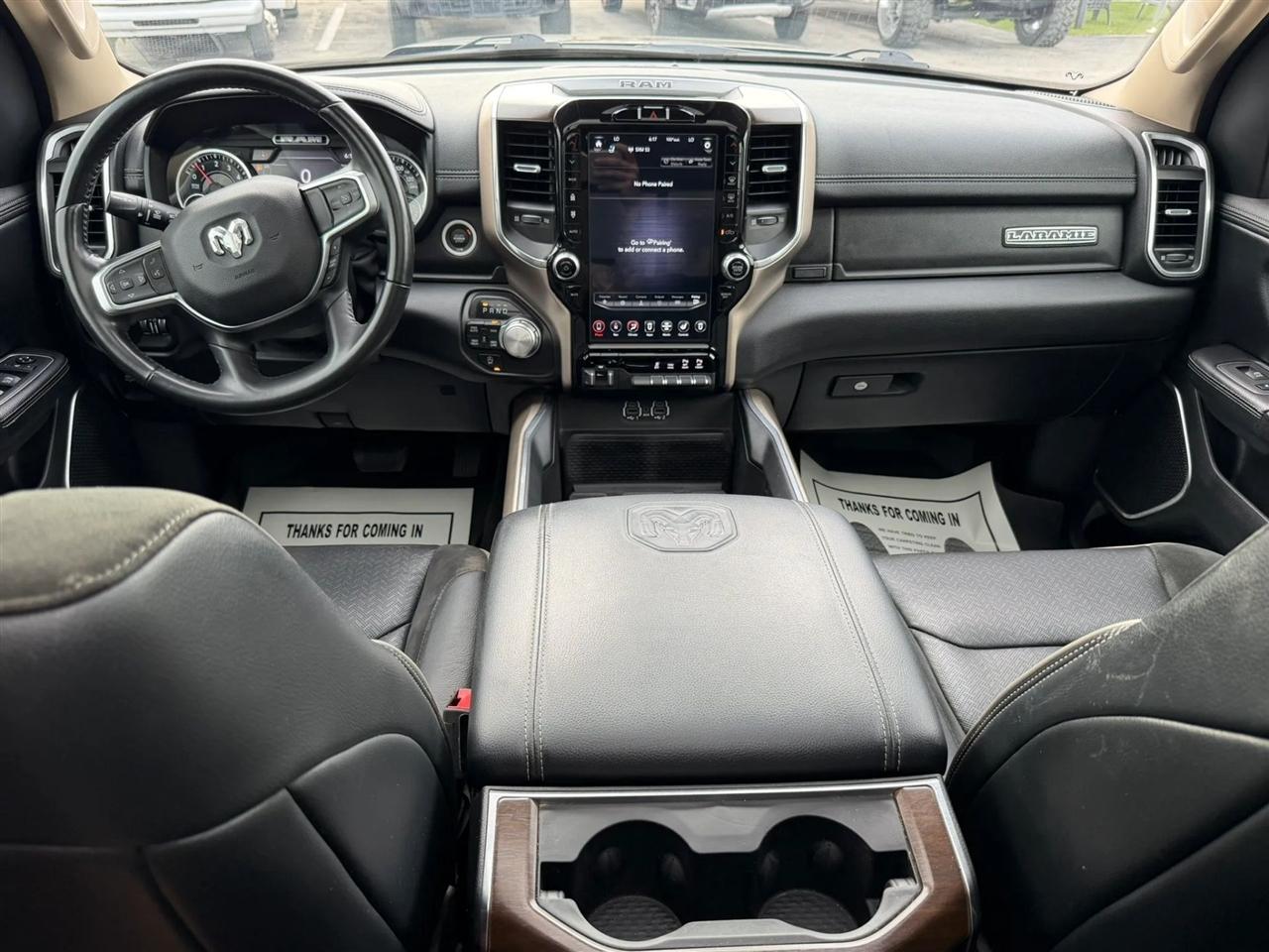 RAM 1500 Laramie Crew Cab SWB 4WD 2021
