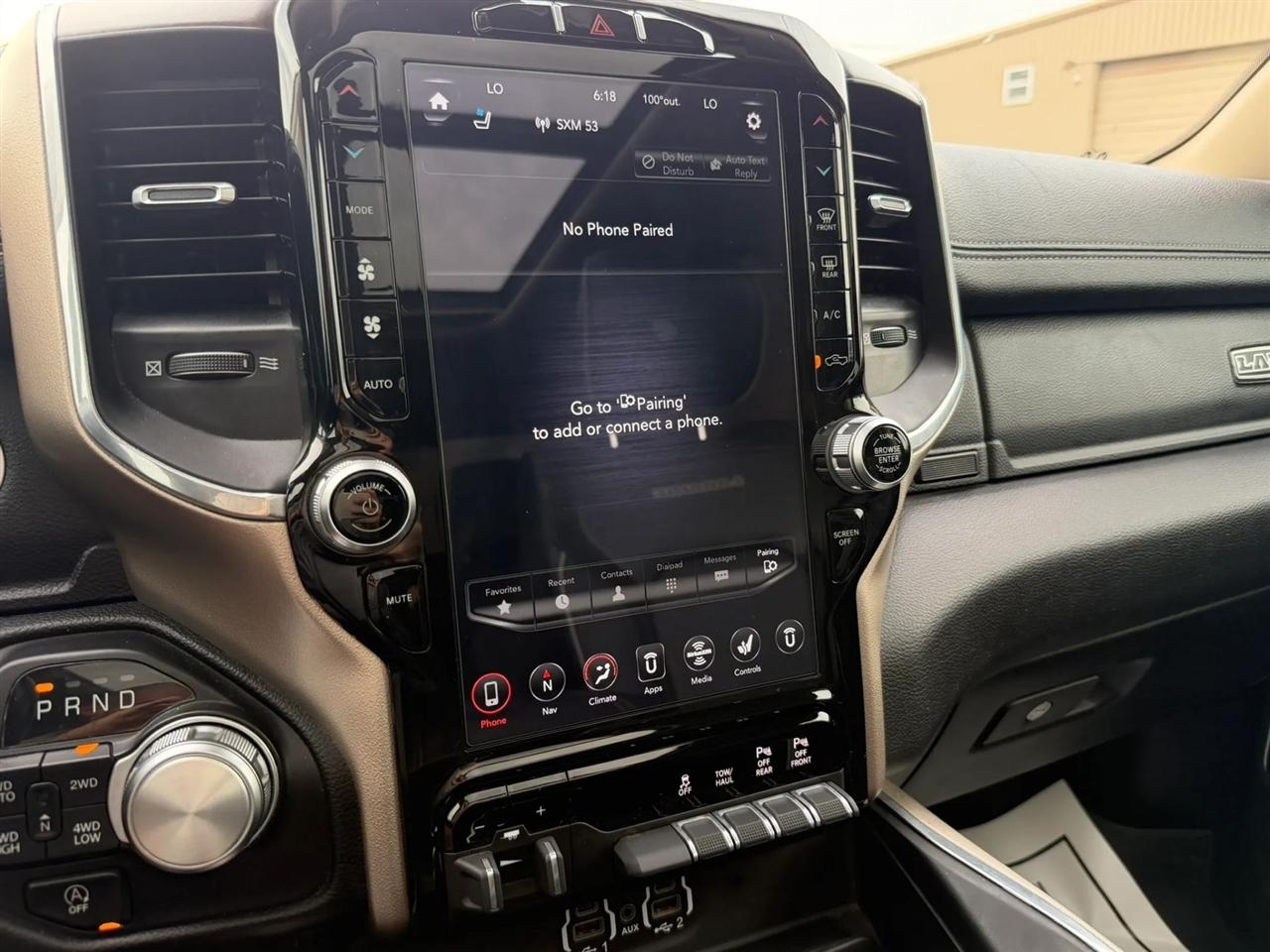 RAM 1500 Laramie Crew Cab SWB 4WD 2021