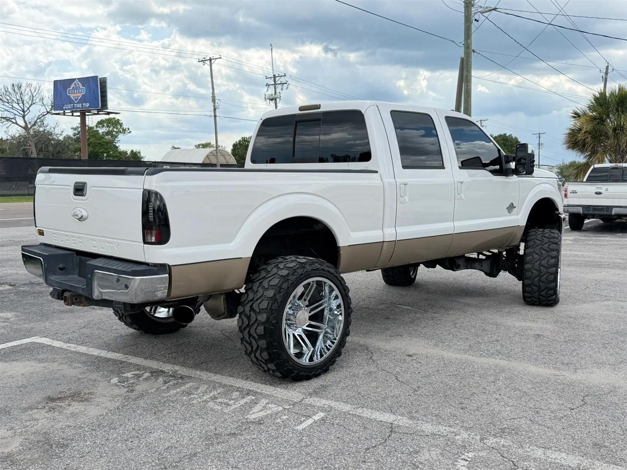 Ford F-350 SD Lariat Crew Cab 4WD 2014
