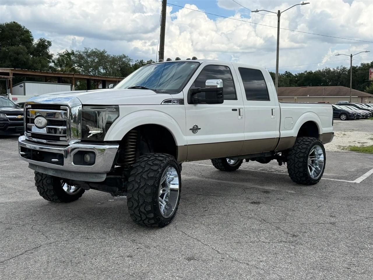 Ford F-350 SD Lariat Crew Cab 4WD 2014