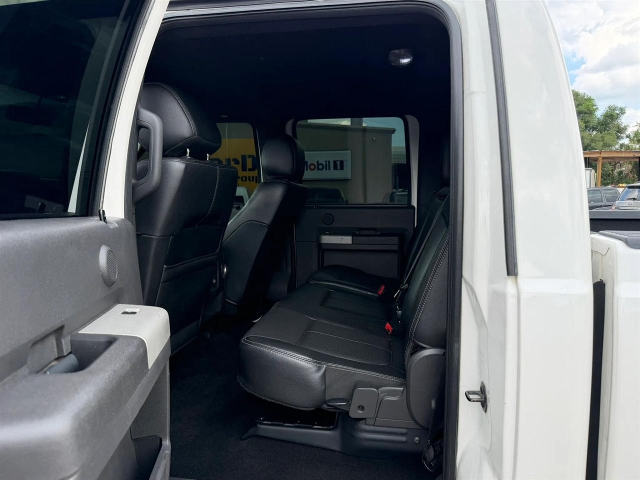 Ford F-350 SD Lariat Crew Cab 4WD 2014