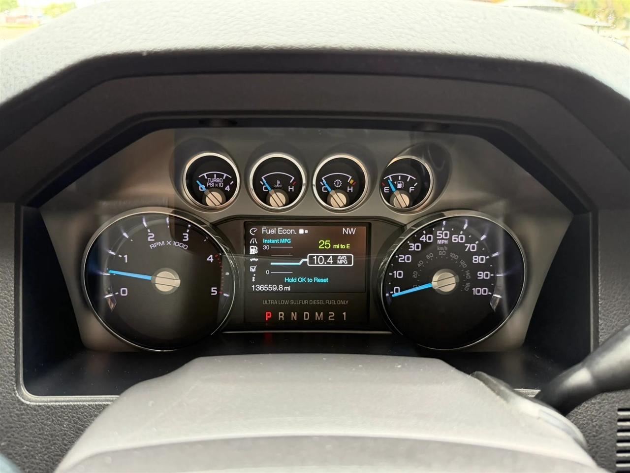 Ford F-350 SD Lariat Crew Cab 4WD 2014