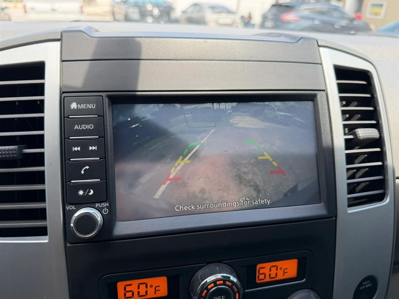 Nissan Frontier SV Crew Cab 4WD 2020