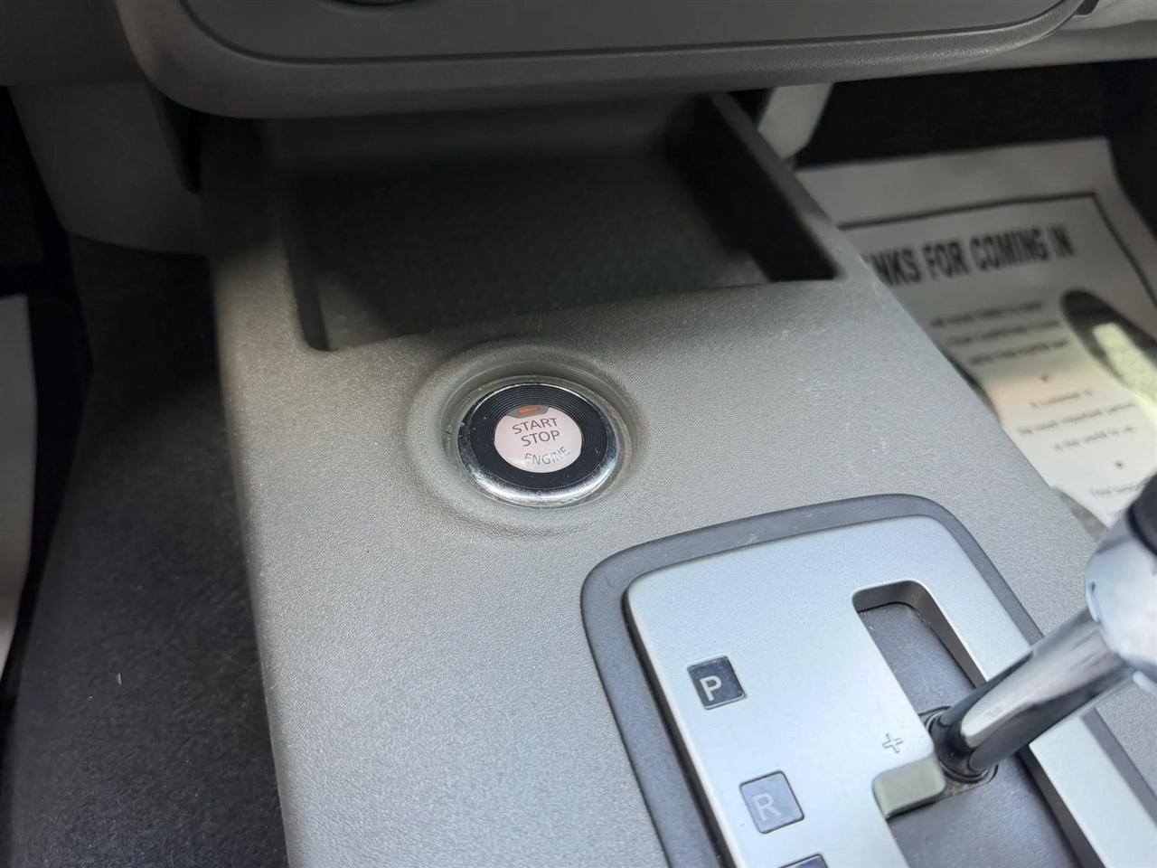 Nissan Frontier SV Crew Cab 4WD 2020