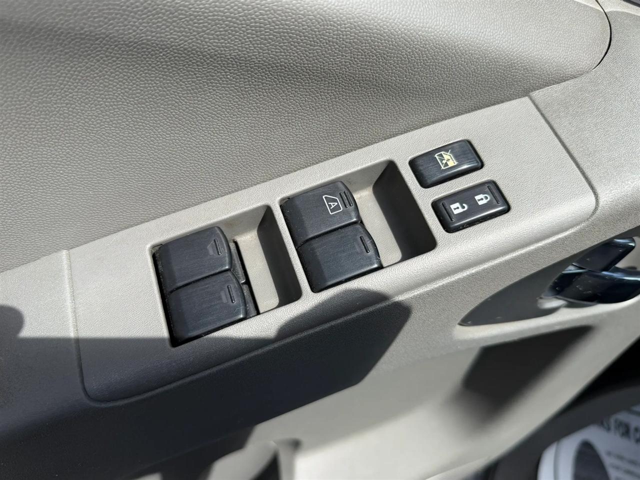 Nissan Frontier SV Crew Cab 4WD 2020