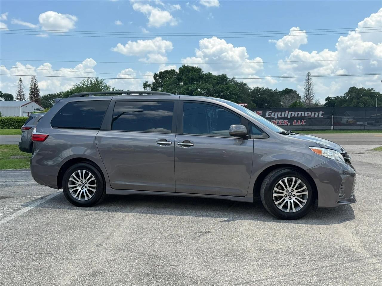 Toyota Sienna Limited Premium 7-Passenger 2018