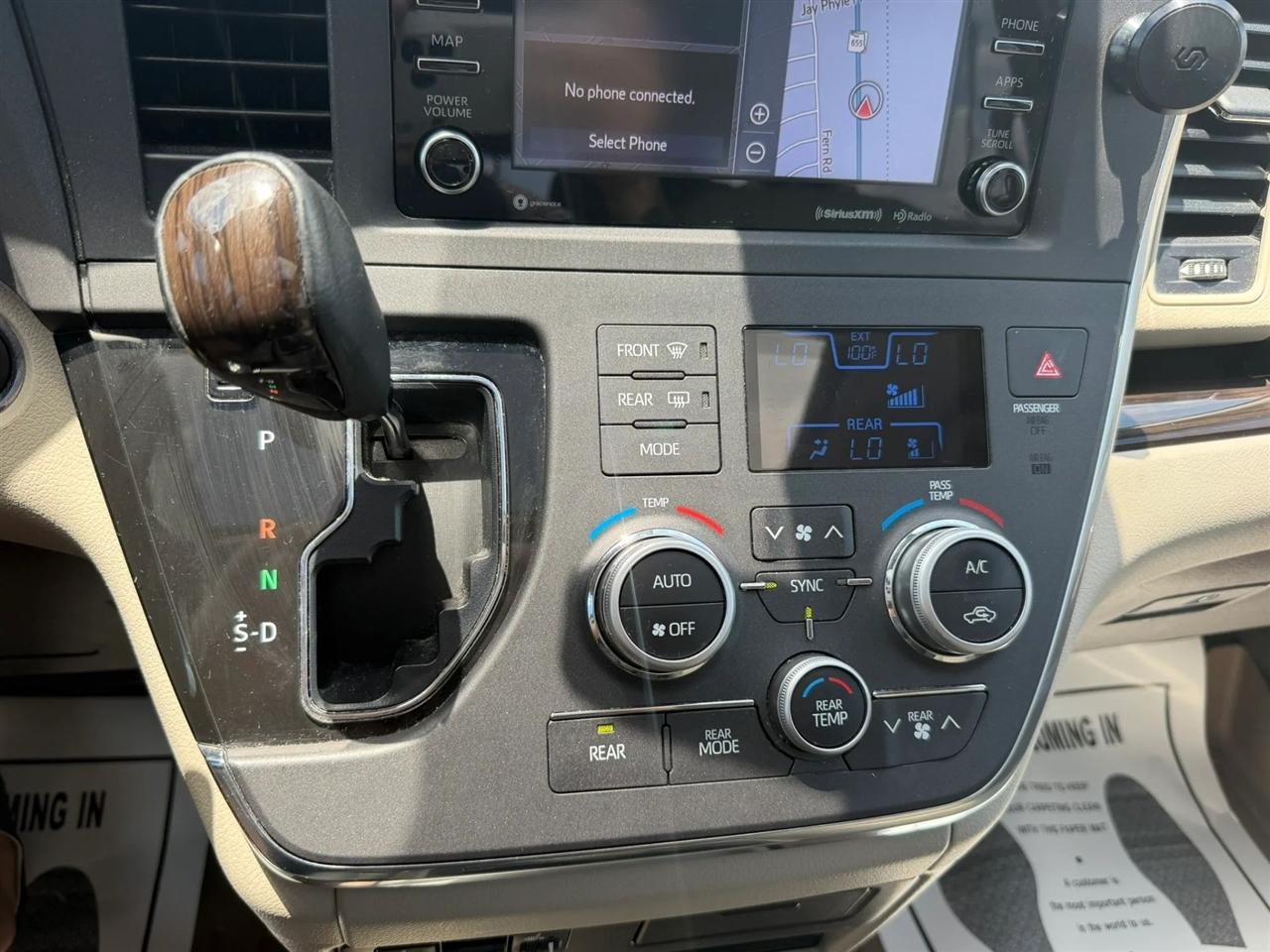 Toyota Sienna Limited Premium 7-Passenger 2018