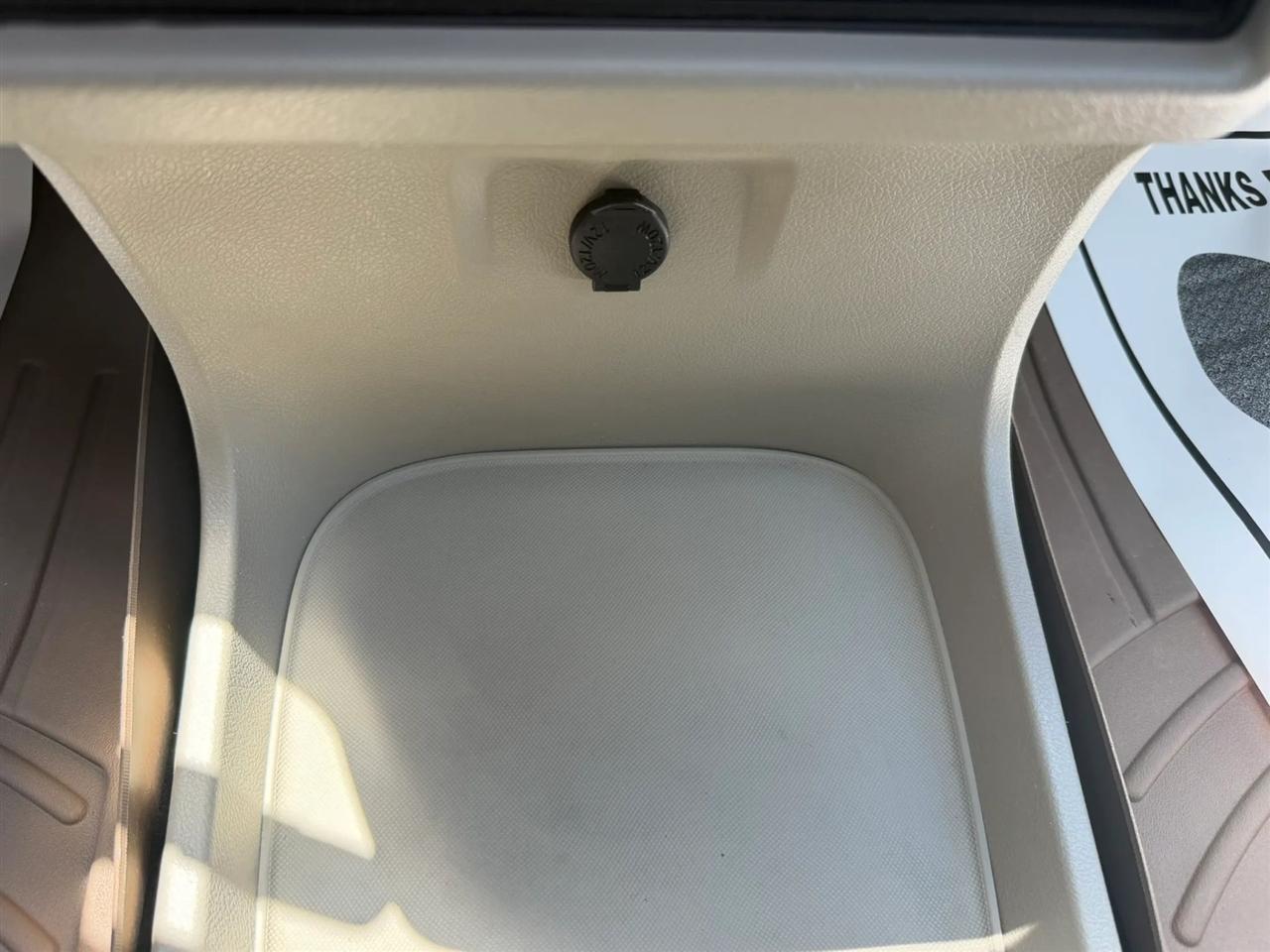 Toyota Sienna Limited Premium 7-Passenger 2018
