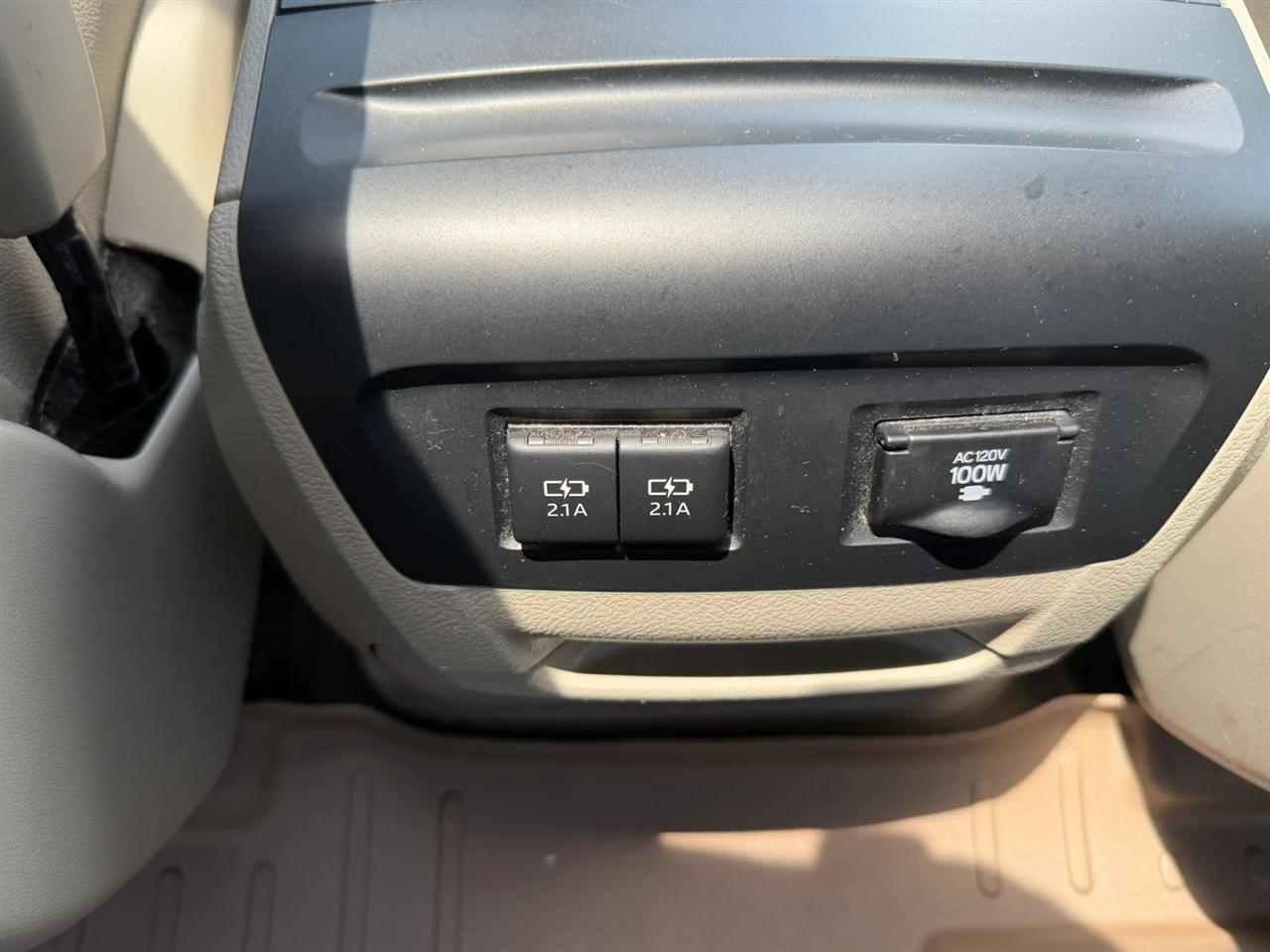 Toyota Sienna Limited Premium 7-Passenger 2018