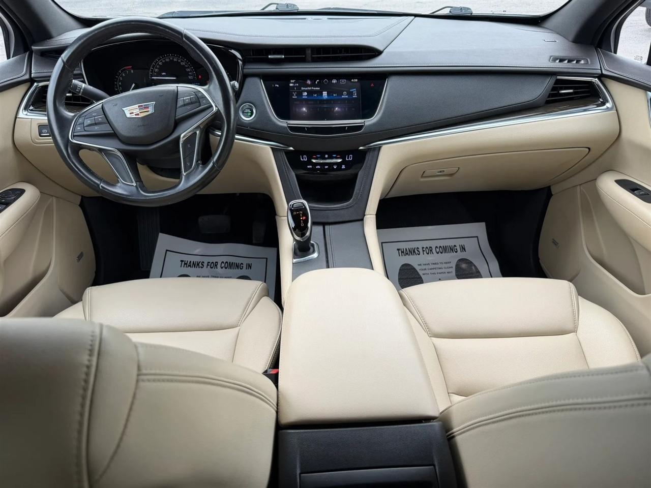 Cadillac XT5 Base 2018
